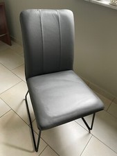 Esstischstühle, Kufenstuhl, graues Leder, schwarzes Gestell, sehr hochwertig