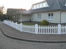 Kunststoffzaun weiß