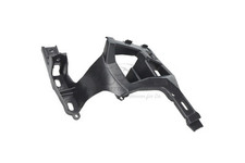 Halter Stoßstange vorne links