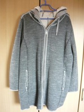 Damenjacke Gr. XXL, gefüttert, mit Kapuze und zwei Seitentaschen, guter Zustand 