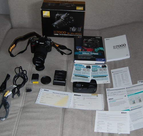 Nikon d7000 kit - kit, +