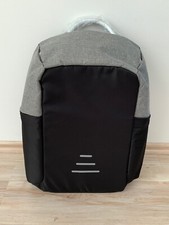 Rucksack, USB-Ladeport, NEU