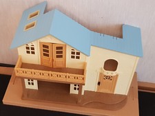 Sylvanian Families HA-47 Breeze Hill House - Epoch ohne Einrichtung und Figuren