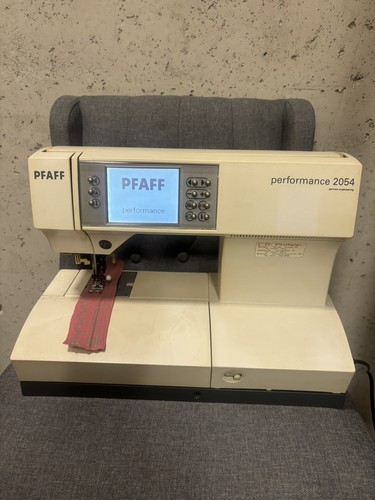 Pfaff performance 2054