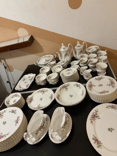 Royal albert bone china - albert,