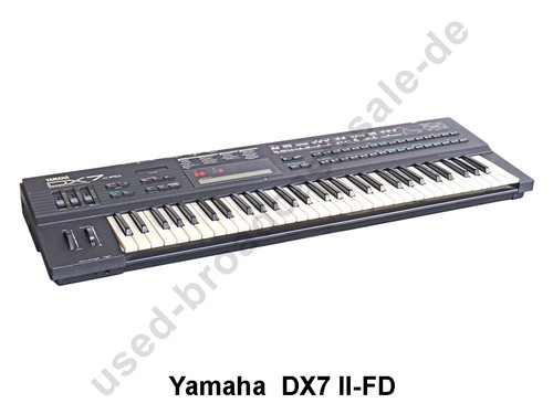 Yamaha dx7 synthesizer - yamaha,
