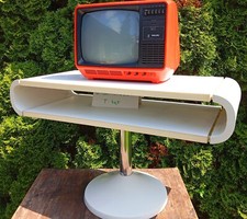 Couch TV Tisch 70er 80er original retro vintage Tulip Trompetenfuß Design weiß