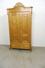 Antiker Schrank Küchenschrank Kleiderschrank aus Weichholz Louis Philippe