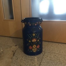 alte Milchkanne als
