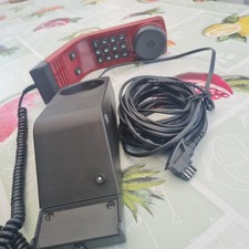 Rotes Post Telefon KFeAp380. Von 1989. Tastenten Telefon. Telephone
