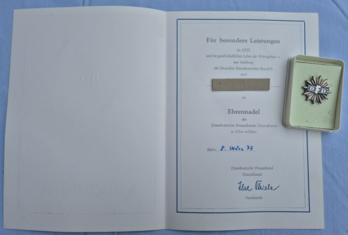 Ddr ehrennadel des dfd - ddr-ehrennadel, in