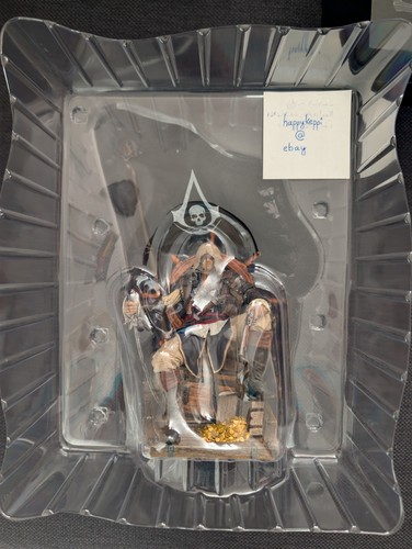 Edward kenway statue - edward, +
