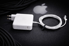 Original Apple MagSafe