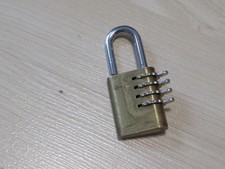 === altes Zahlen Schloss - DDR - Bügel Schloss - Vorhänge Schloss ===