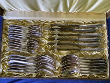 Antikes 30teiliges Silberbesteck 100er Auflage Solingen rostfrei