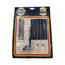 Piko H0 Bahnübergang 