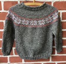 Kinder Norweger Pullover, handgestrickt, Rundpasse Blumen, Gr.104/110 *Unikat*