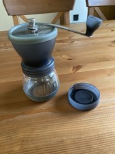 Hario Kaffeemühle, grau