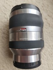 Sony E 18-200mm f/3.5-6.3 OSS