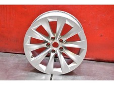 Tesla Model S 2016 18 Zoll