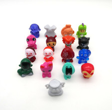 Gogos Figuren  - 17 Stück -