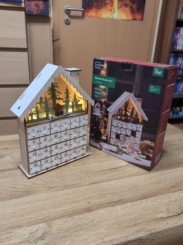 Holz adventskalender mit licht - holz,