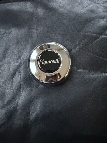 Plymouth hupenknopf oldtimer - hupenknopf,