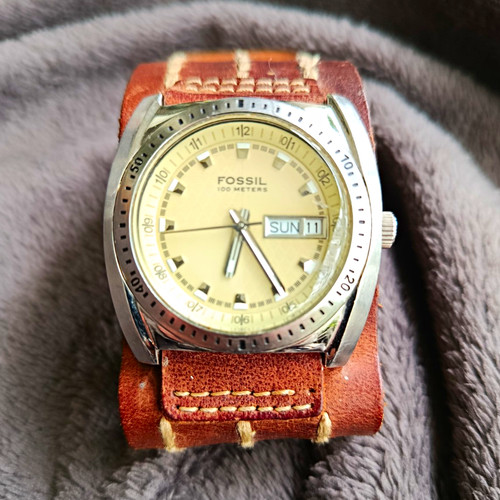 Fossil defender 100m - fossil,
