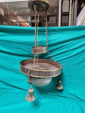 schöne alte Deckenlampe