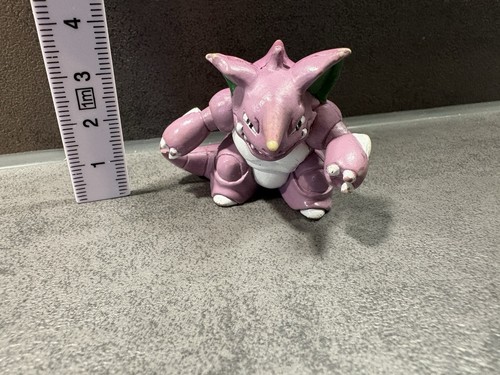 Pokemon figur nidoking tomy - pokemon,