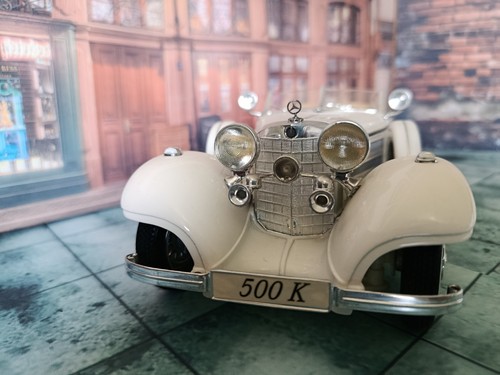 18 modellauto mercedes - 18,