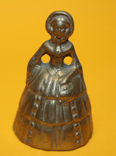 Frau glöckchen messing figur - glöckchen,