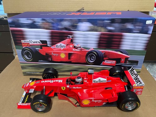 Schumacher ferrari f300 - schumacher,