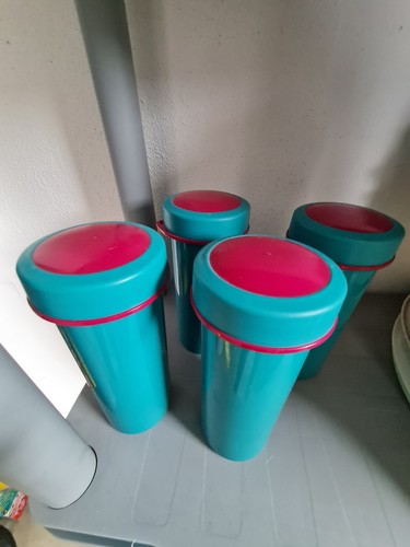 Tupperware der schlumpf - der,