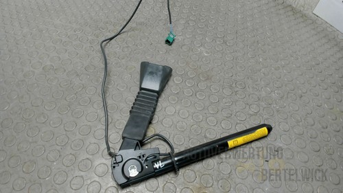 Gurtstraffer vorne links opel - vorne,