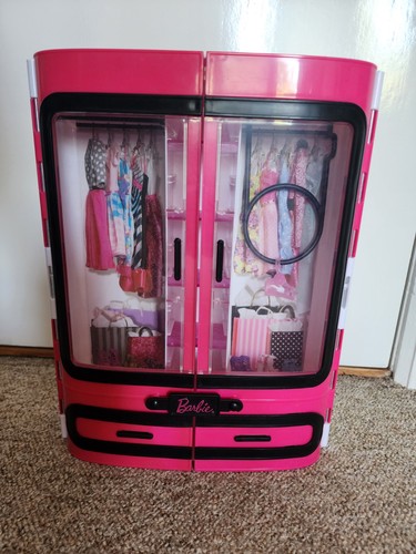 Barbie kleiderschrank pink - barbie,