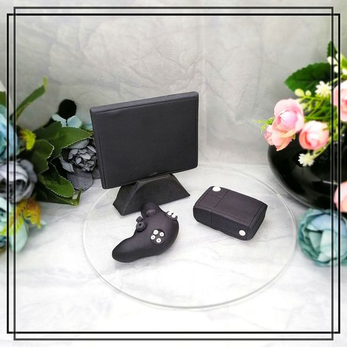 Fernseher aus fondant als - fernseher,
