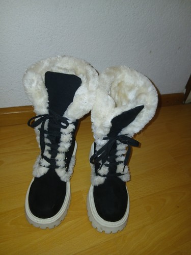 Schwarze winterstiefel mit - schwarze,
