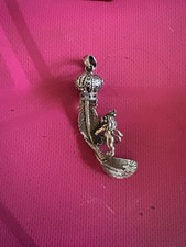 Anhänger Löwe Tanzt Auf