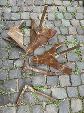 5 Weinbergspflüge...