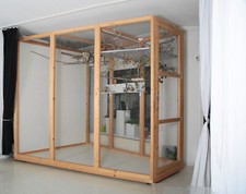 Vogel-Voliere aus Holz