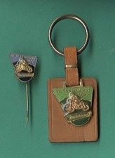 Schlüsselanhänger+Anstecknadel 1972 FIM Six Days Enduro Motorrad, Mototechna