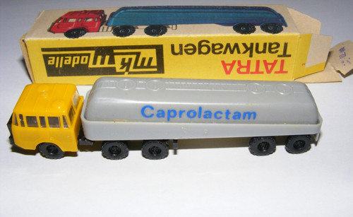 Ddr plastik modellauto - tt,
