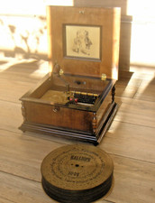 Kalliope mit 6 Glocken + 15