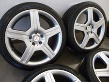 4 AMG Felgen Winterreifen 19