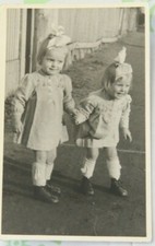 photo 1947 twins bow garden