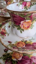 Royal Albert Old Country Roses