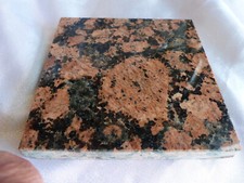 Lampensockel Vasensockel Grabsockel Grablampe Granitsäule Marmorsockel