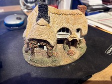 Lilliput Lane Ostlers Keep ohne Karton ca. 13 cm