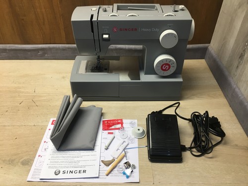 Singer heavy duty - heavy, 4411